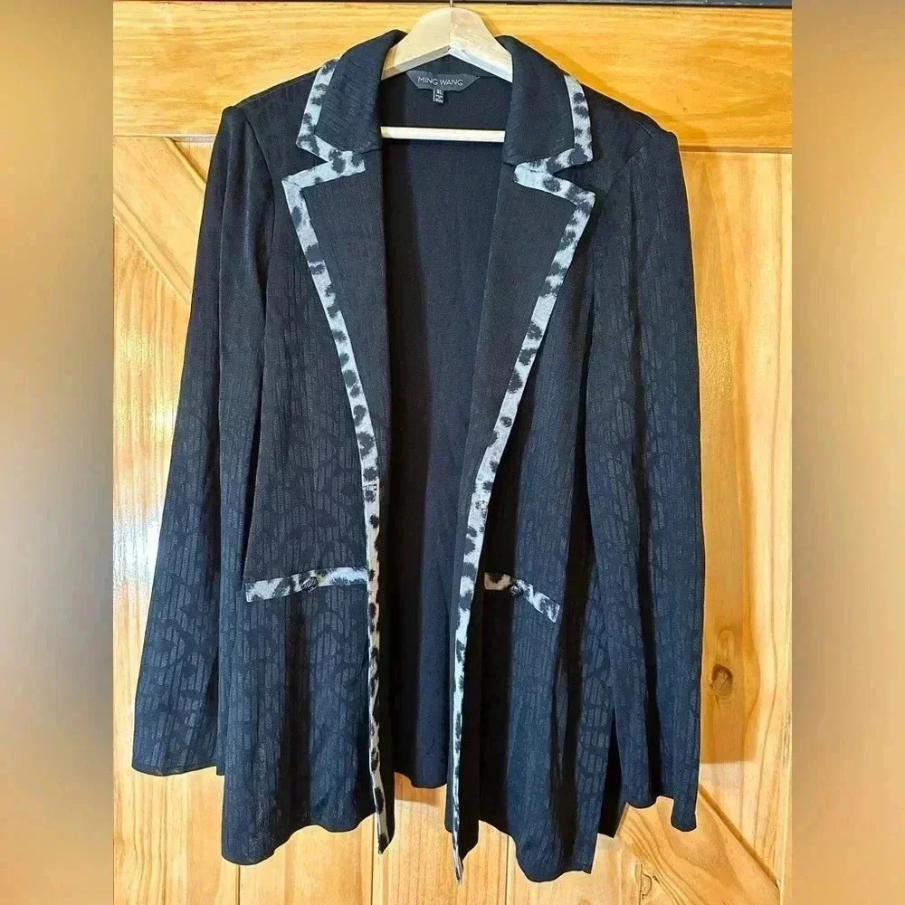 Ming Wang Black Leopard Print Knit Slinky Size XL Animal Trim Embossed Jacket